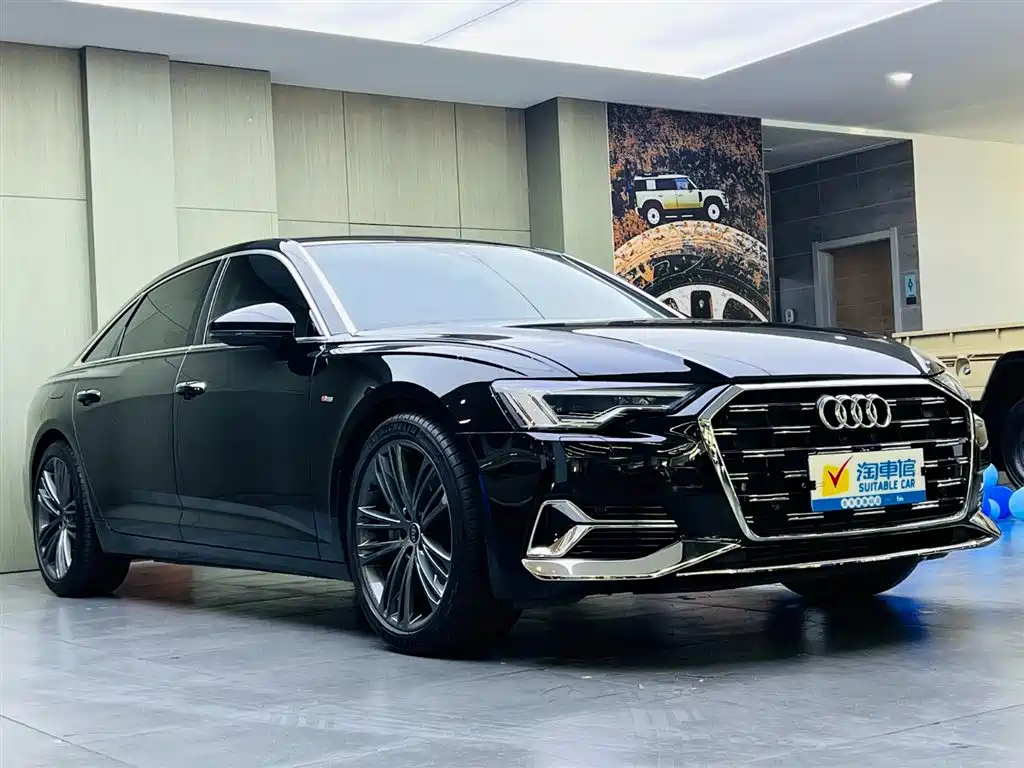 Audi A6L 2021 45 TFSI Exclusive Elegance фото 3