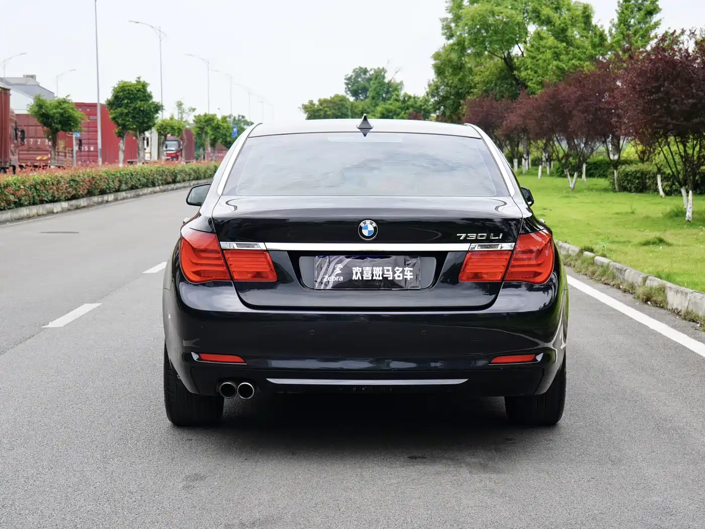 BMW 7 Series 2011 740Li Steinway Limited Edition фото 5