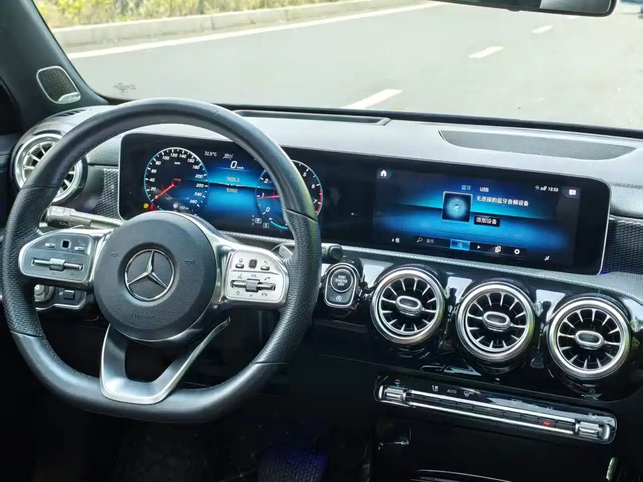 Mercedes-Benz A-Class 2019 A 200 L Sport Sedane Pioneer Special Edition фото 8