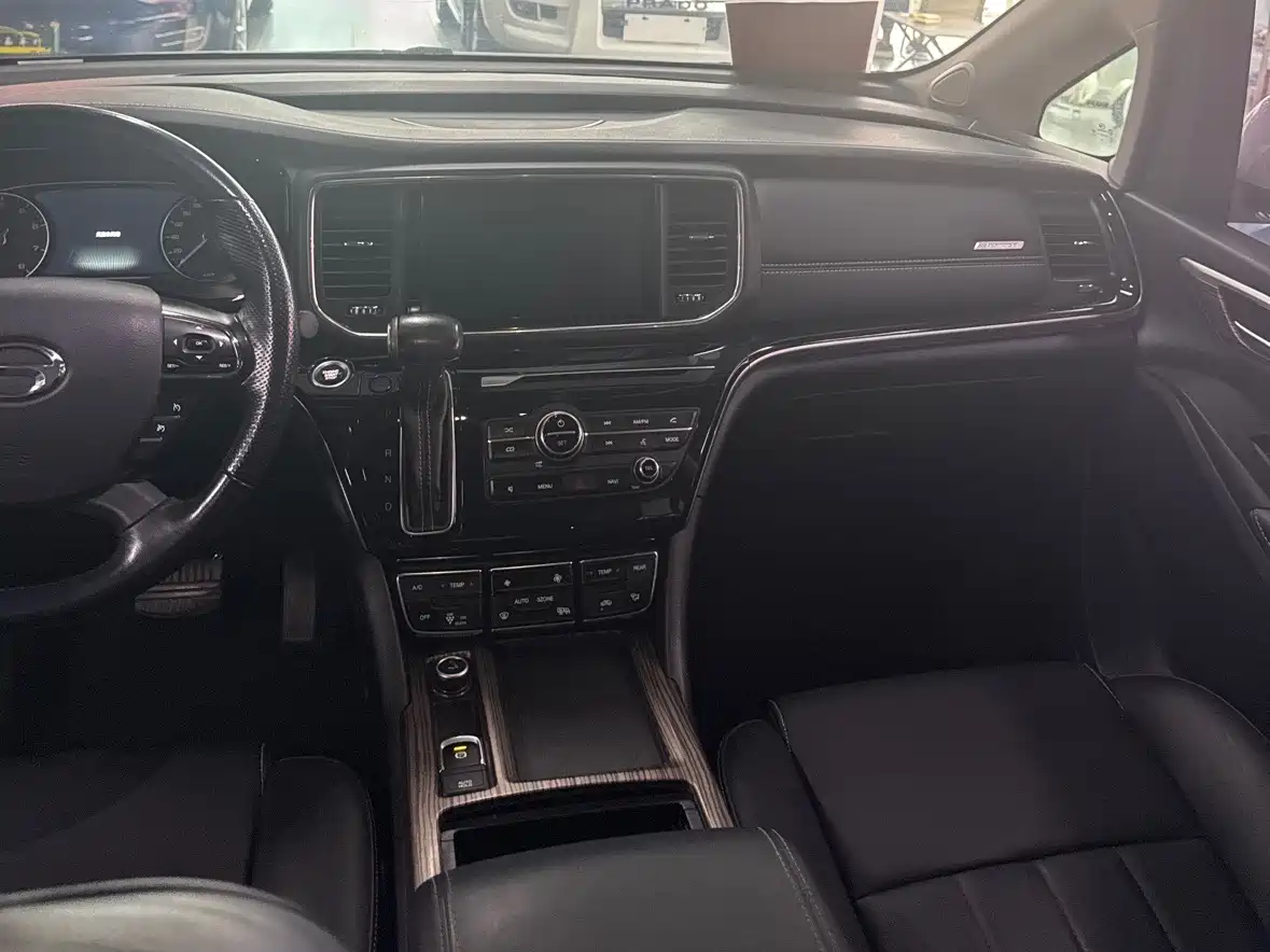 GAC Trumpchi Trumpchi M8 2020 Pilot 390T Prestige Edition фото 20