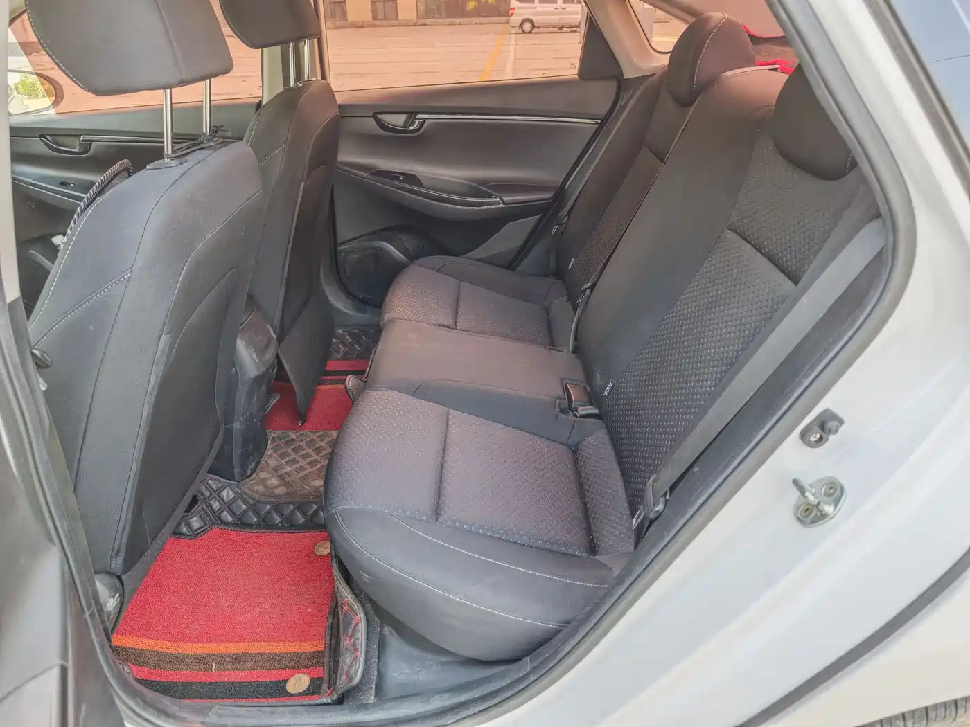 Hyundai Elantra 2020 1.6L Auto GL Pleasing Edition фото 11