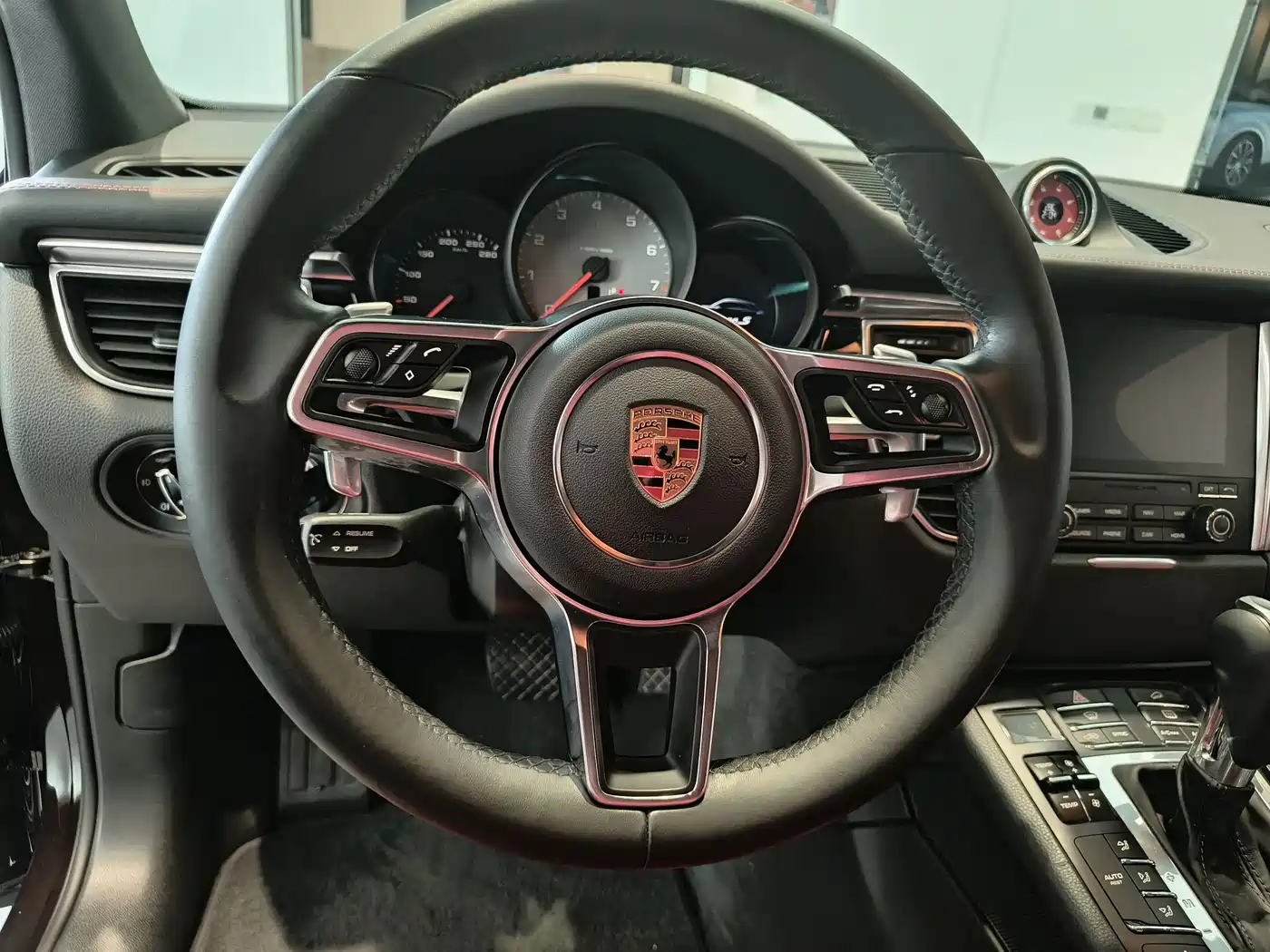 Porsche Macan 2017 Macan S 3.0T фото 5