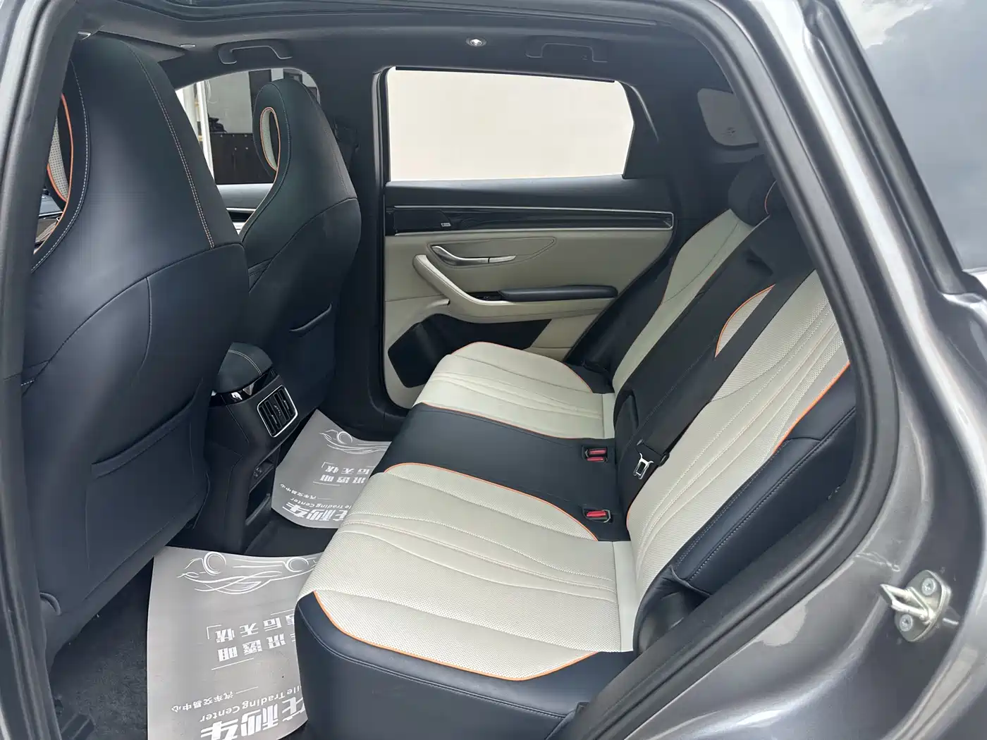 BYD Song PLUS PHEV 2021 DM-i 51KM Honor фото 12