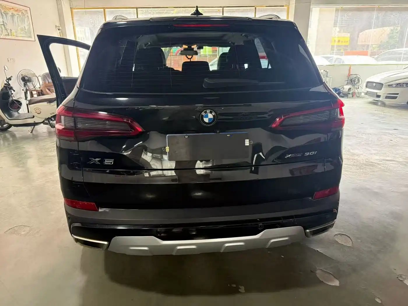 Photo 6 - BMW X5 (Import)