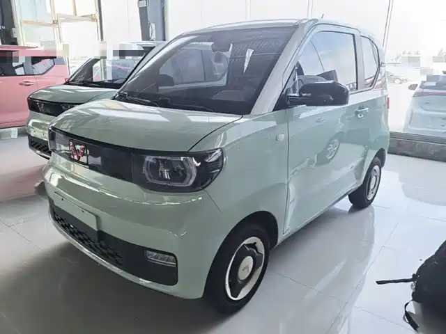 Wuling Hongguang MINI EV Macaron, 120km, литий-железо-фосфатный аккумулятор