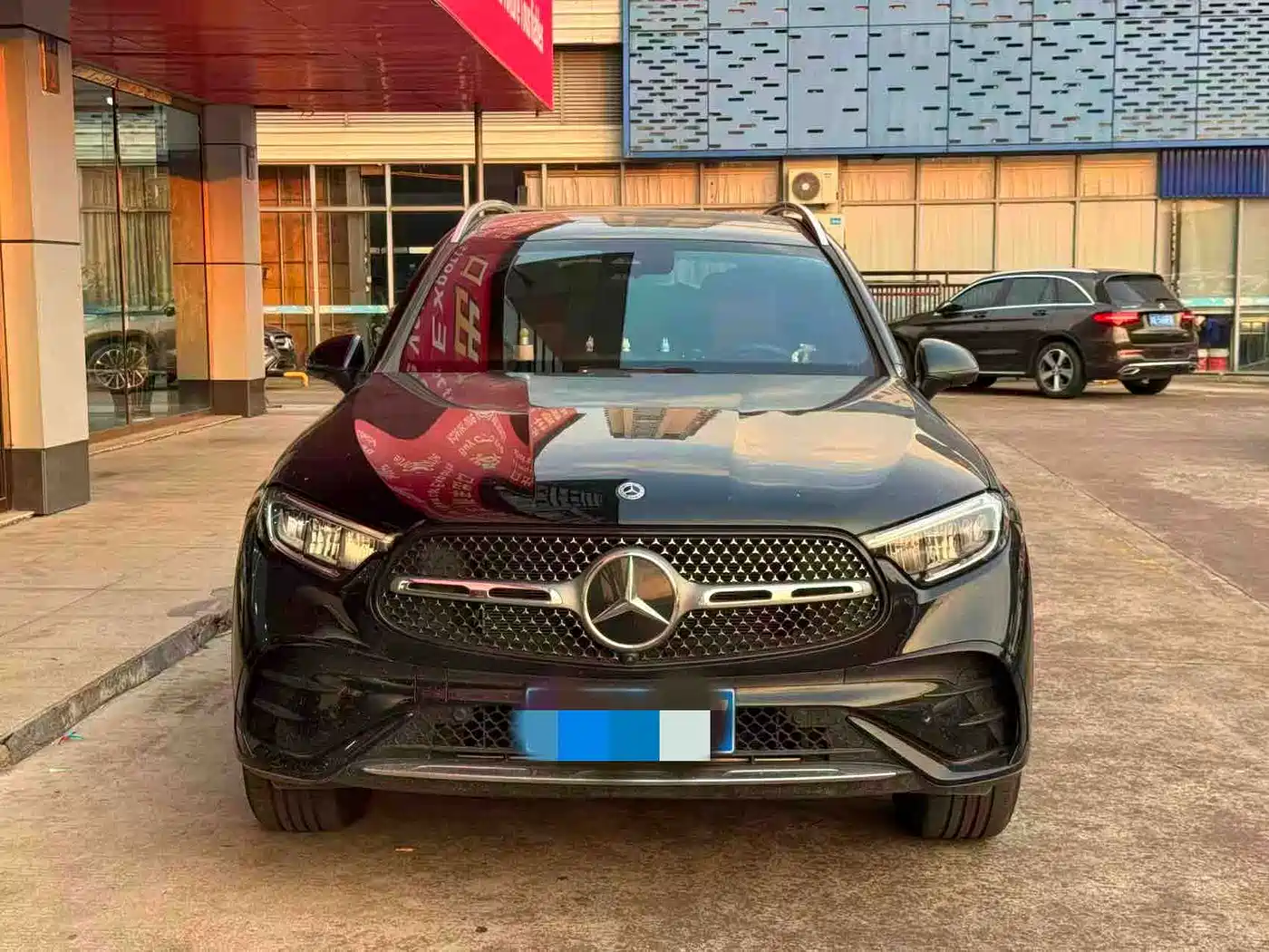 2026 Mercedes-Benz GLC