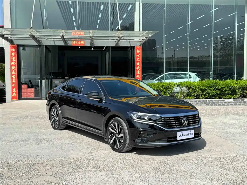 Volkswagen Passat 2022 330TSI Elite Edition фото 3