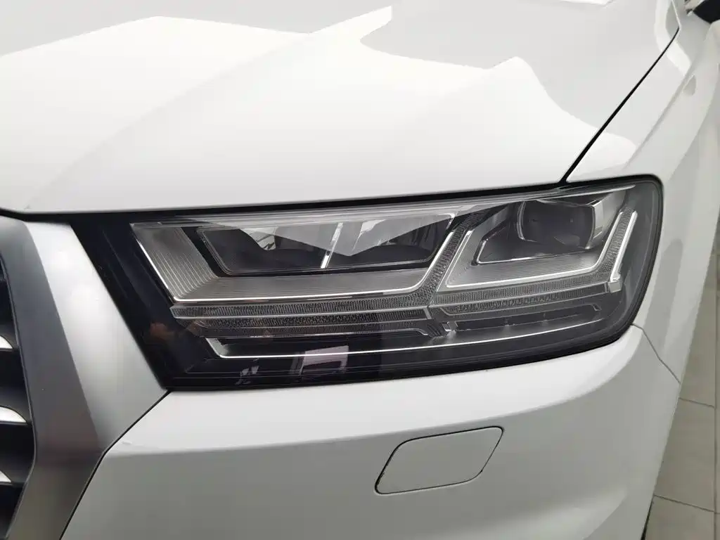 Audi Q7 New Energy 2019 2019 55 e-tron