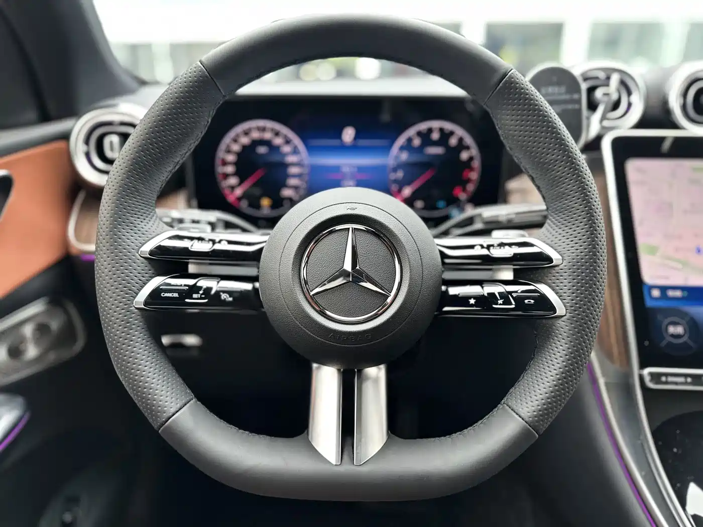 Mercedes-Benz GLC 2025 GLC 300 L 4MATIC Dynamic 5-seater фото 13