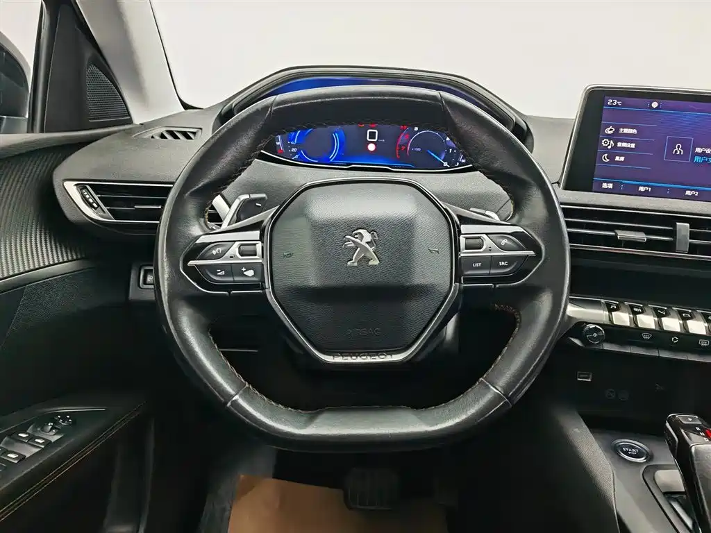 Peugeot 5008 2017 350THP 7-seat Elite Edition фото 11