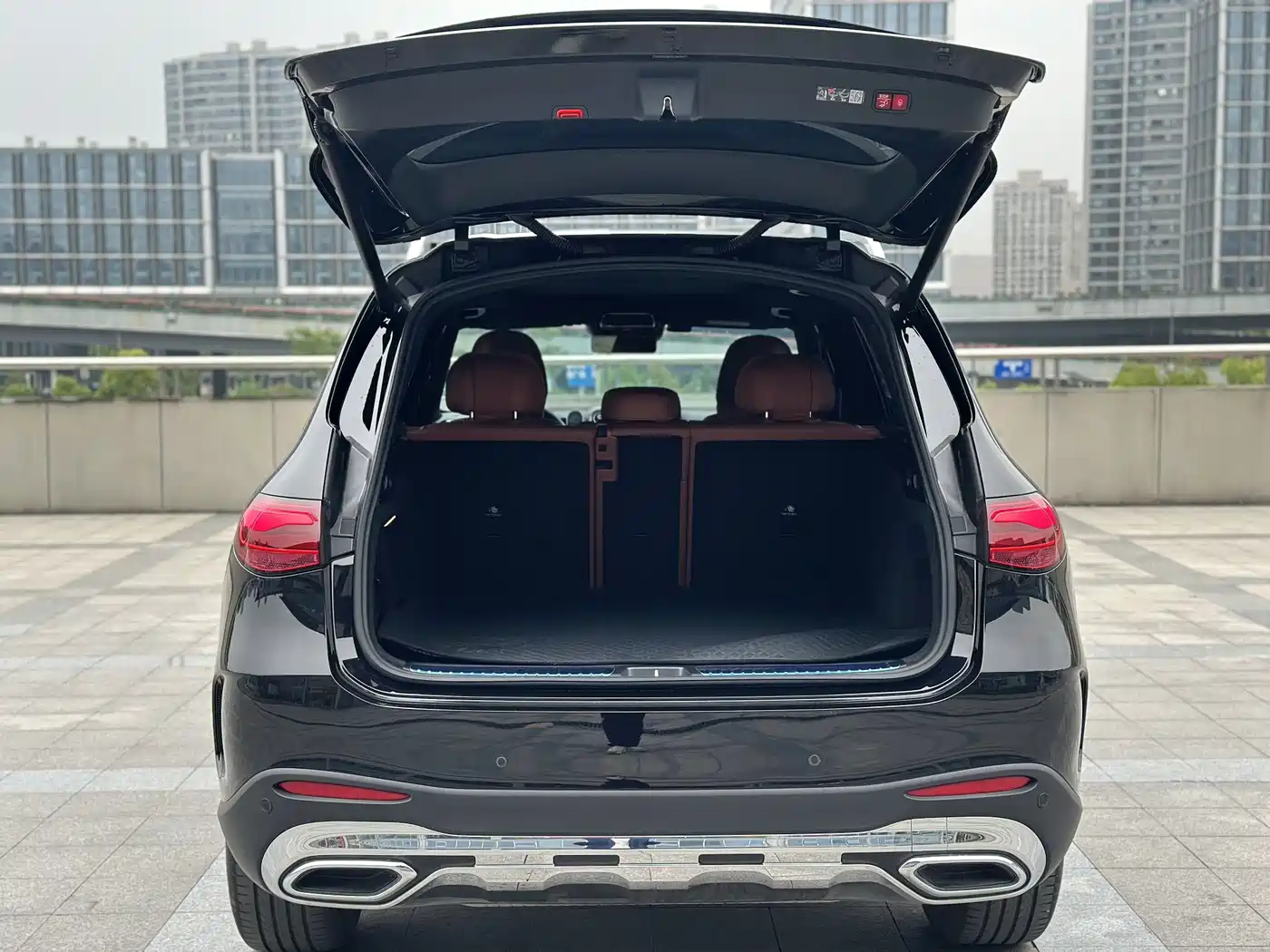 Mercedes-Benz GLC 2025 GLC 300 L 4MATIC Dynamic 5-seater фото 10