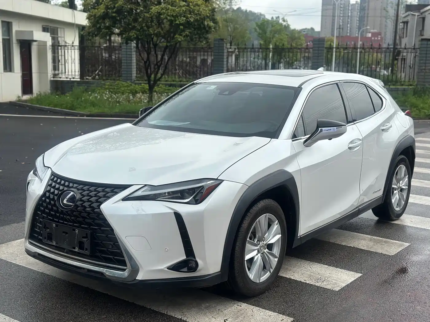 Lexus UX 2020 260h Explore Fun Edition China V