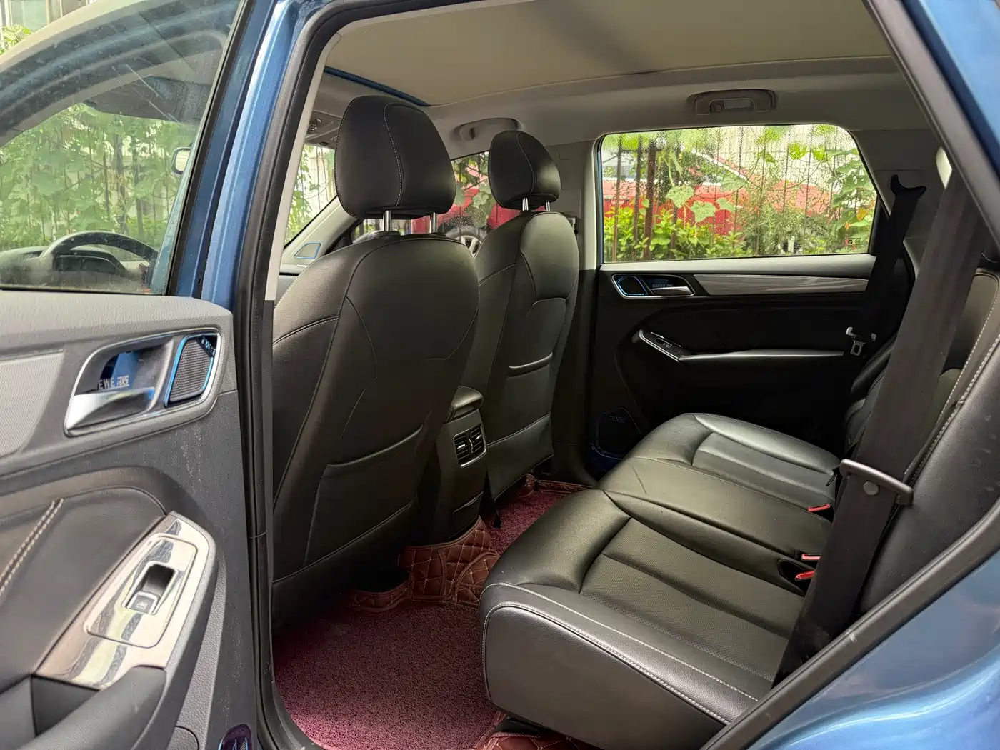 Фото 4 - Roewe RX5