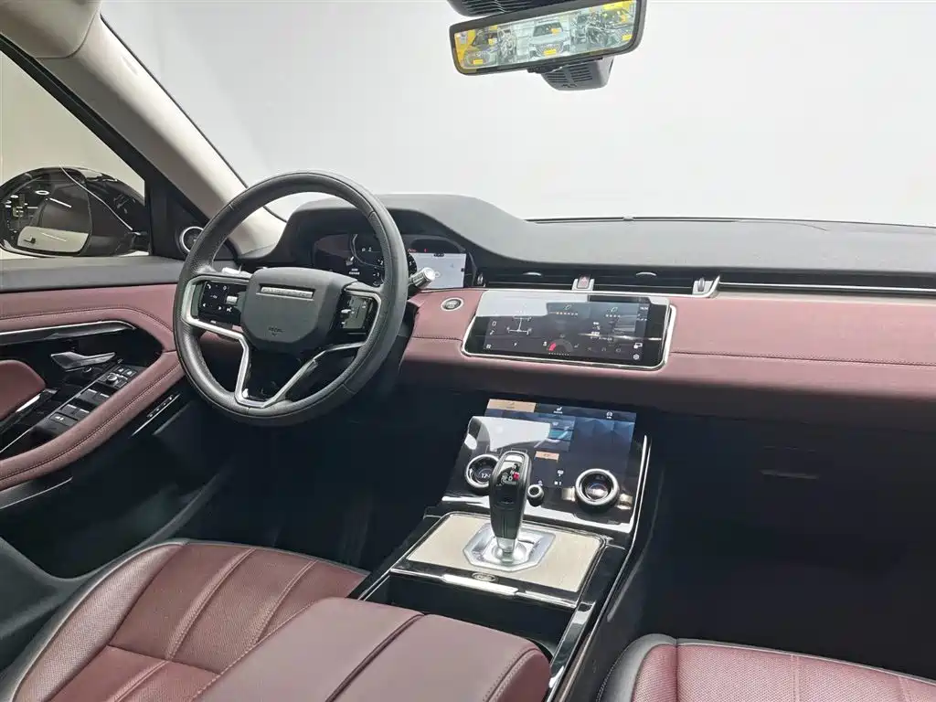 Land Rover Range Rover Evoque 2022 Range Rover Evoque L 249PS R-Dynamic Luxury Edition фото 21