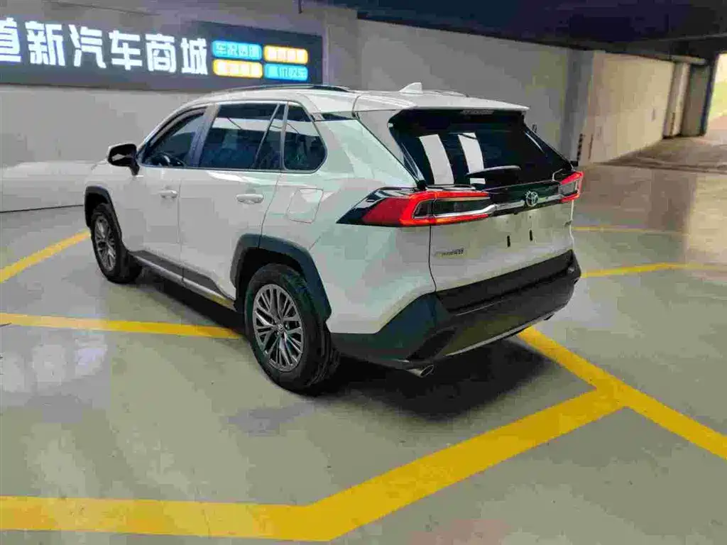 TOYOTA WILANDA