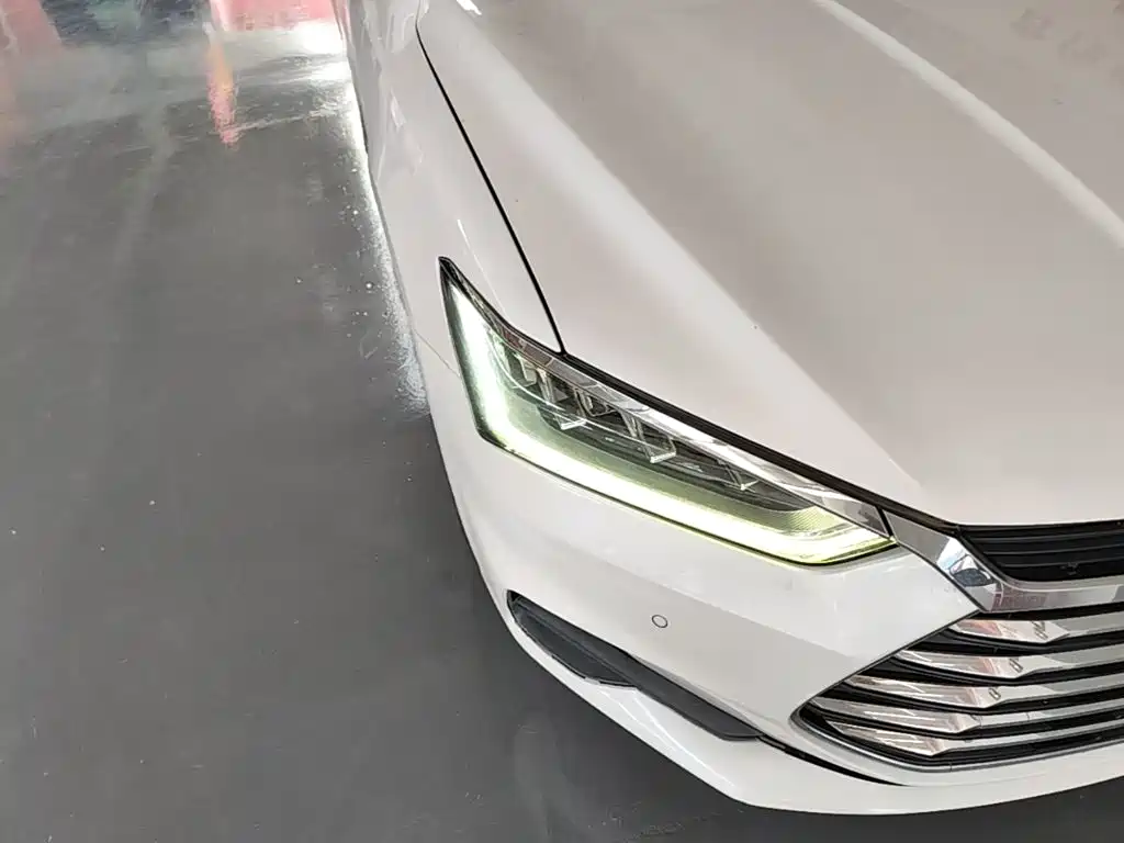 BYD Qin Pro 2019 2018 1.5TI Automatic Smart Connect Prestige Edition