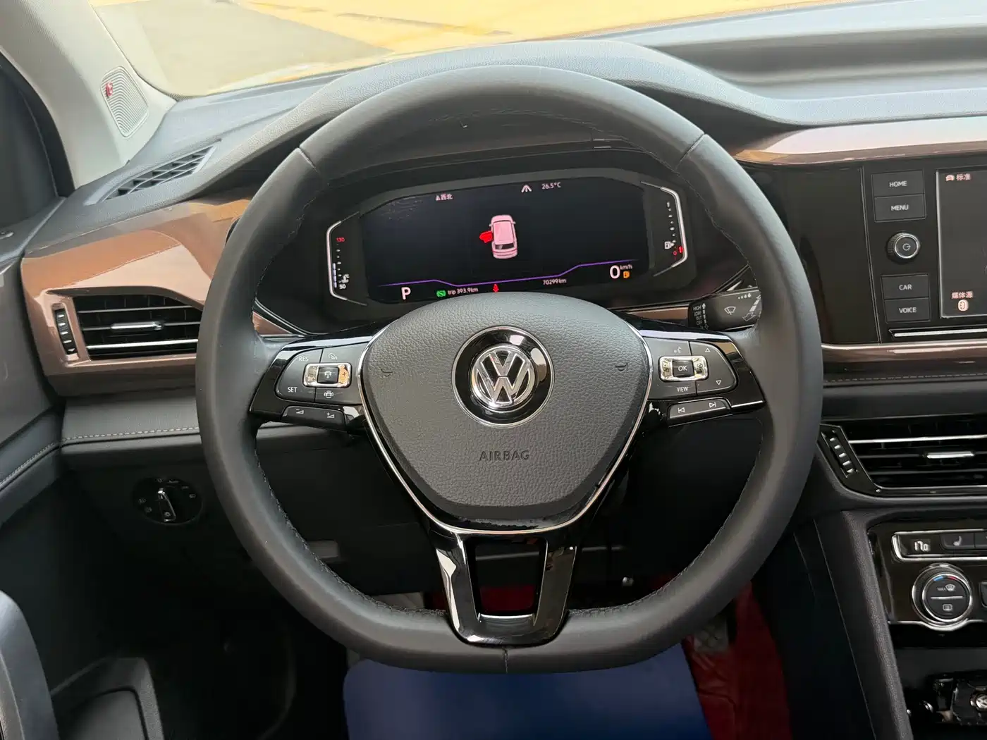 Volkswagen Tharu 2019 Model 280TSI 2WD Flagship Edition China VI фото 14