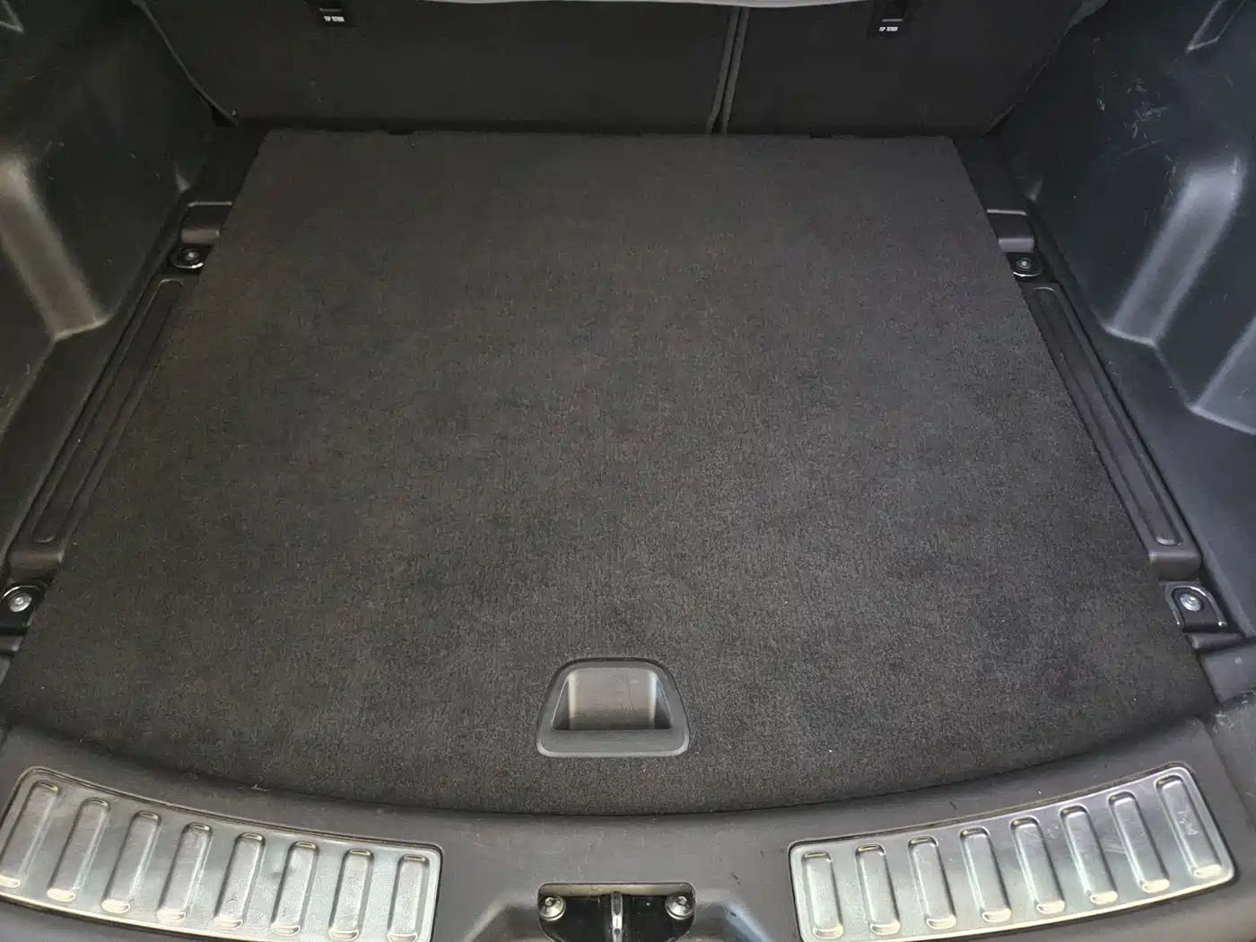 LAND ROVER DISCOVER SPORTS