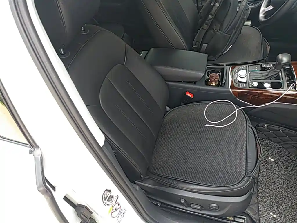 Audi A6L 2015 TFSI Millionth Anniversary Intelligent Leader Type фото 25
