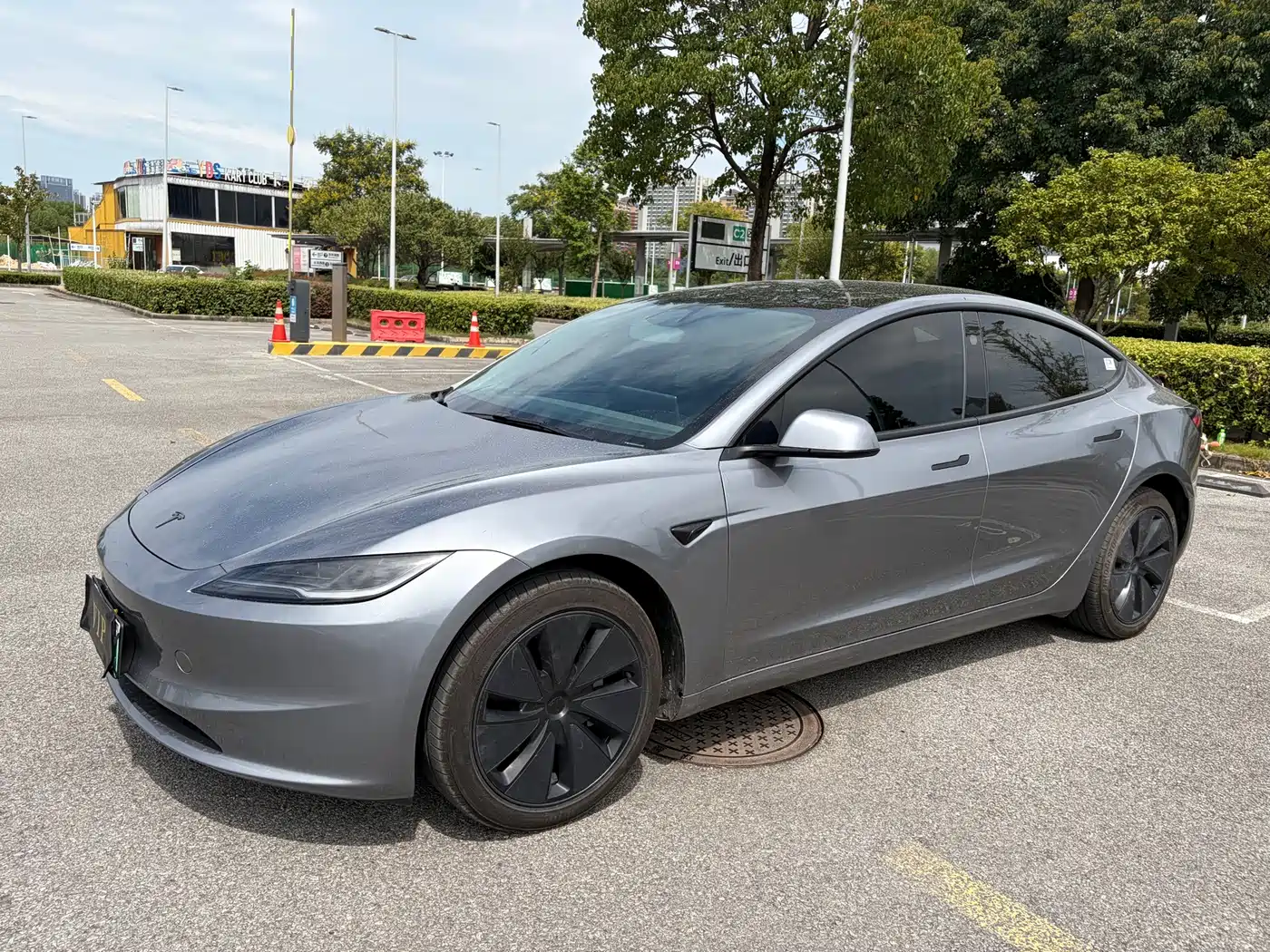 Tesla Model 3 2026 2025 Model Rear-Wheel Drive Edition