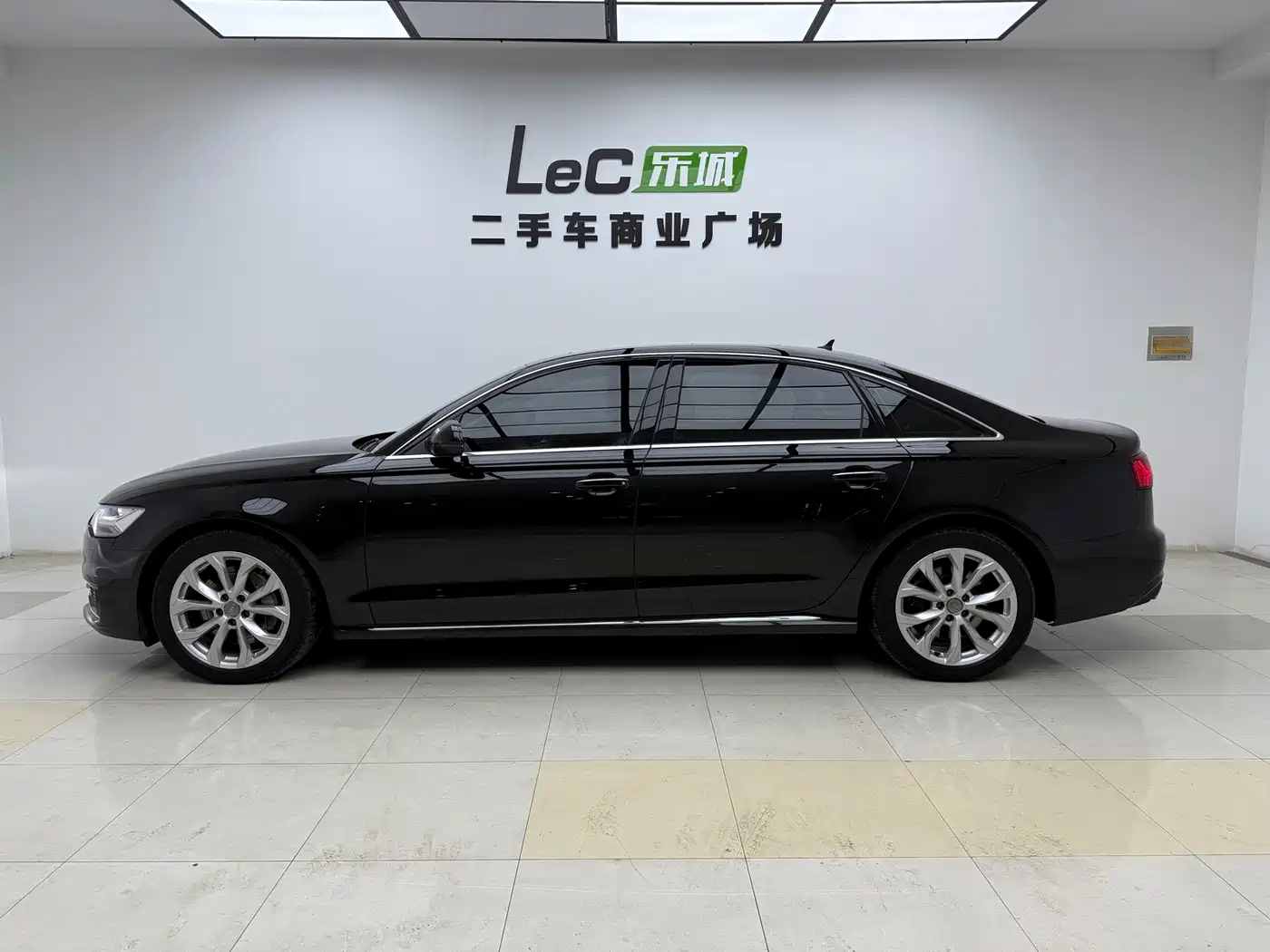 Audi A6L 2017 45 TFSI quattro Sport фото 4