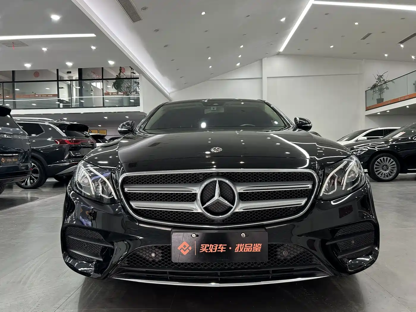 Mercedes-Benz E-Class 2016 E 300 L Sport Fashion Type фото 2