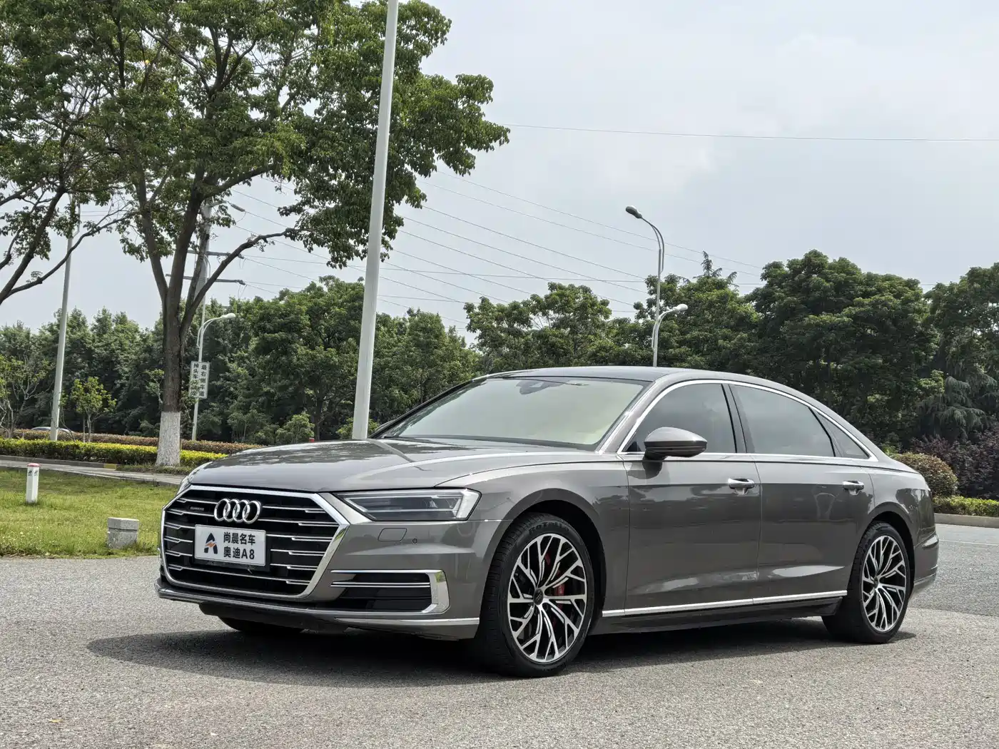 Audi A8 2018 A8L 55 TFSI quattro Launch Elite