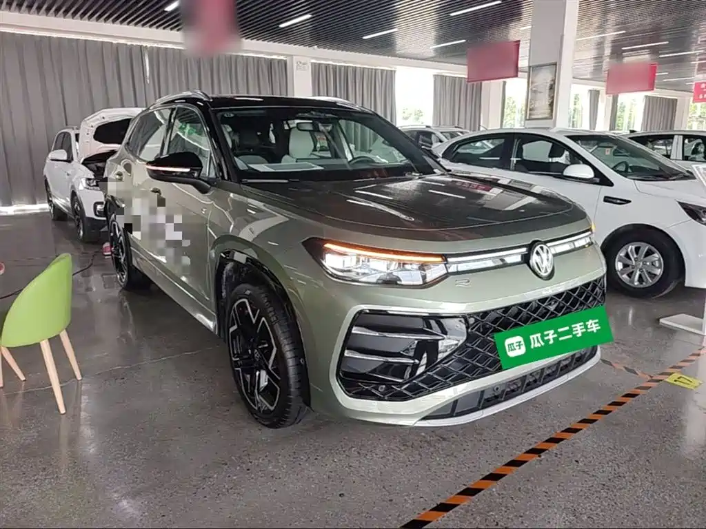 Volkswagen Tayron 2025 Model Tayron L 380TSI 4WD Luxury Easy Package фото 4