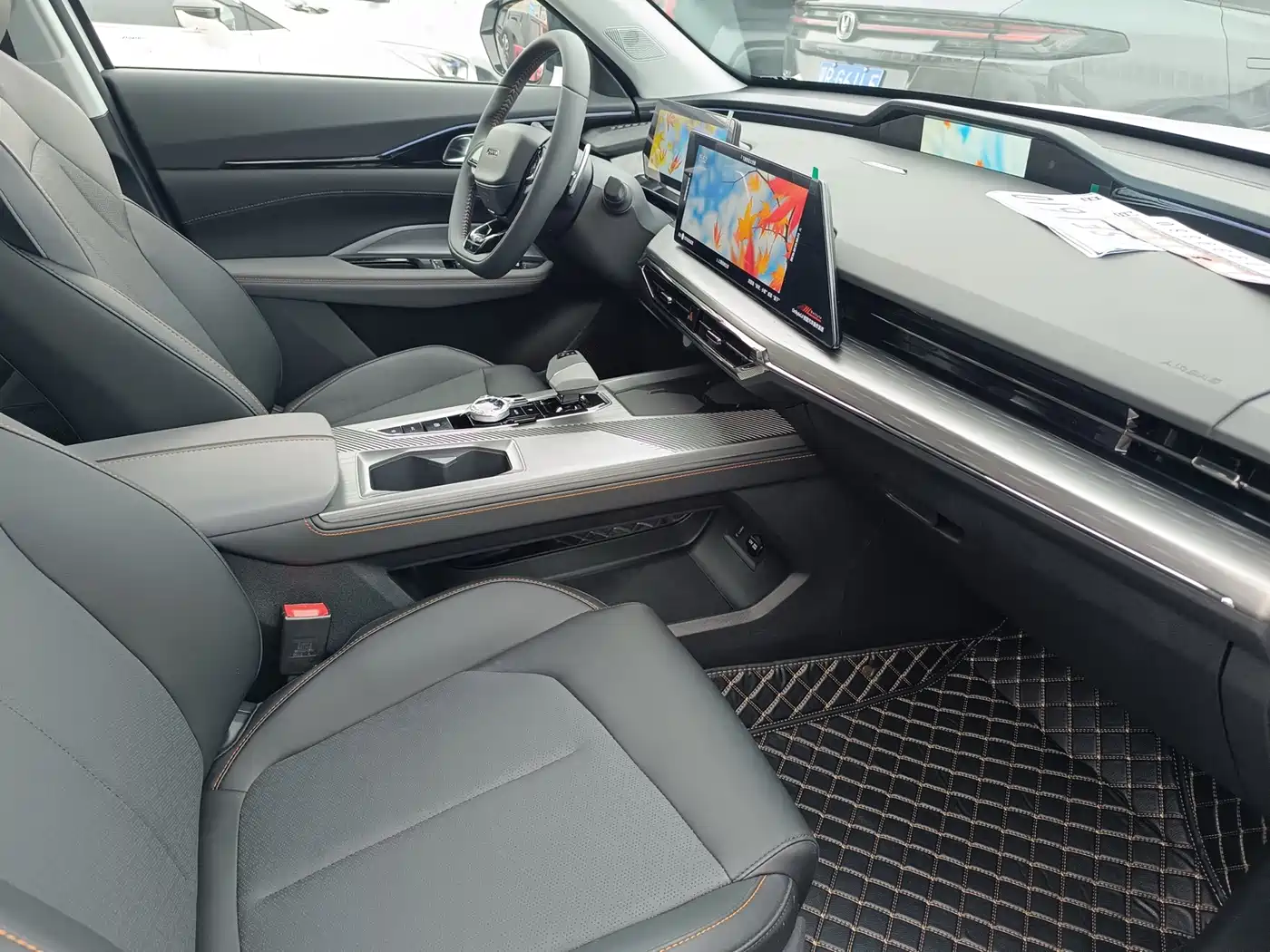 Changan Oshan Z6 2022 2022 Blue Whale 1.5T DCT Intelligent Enjoyment