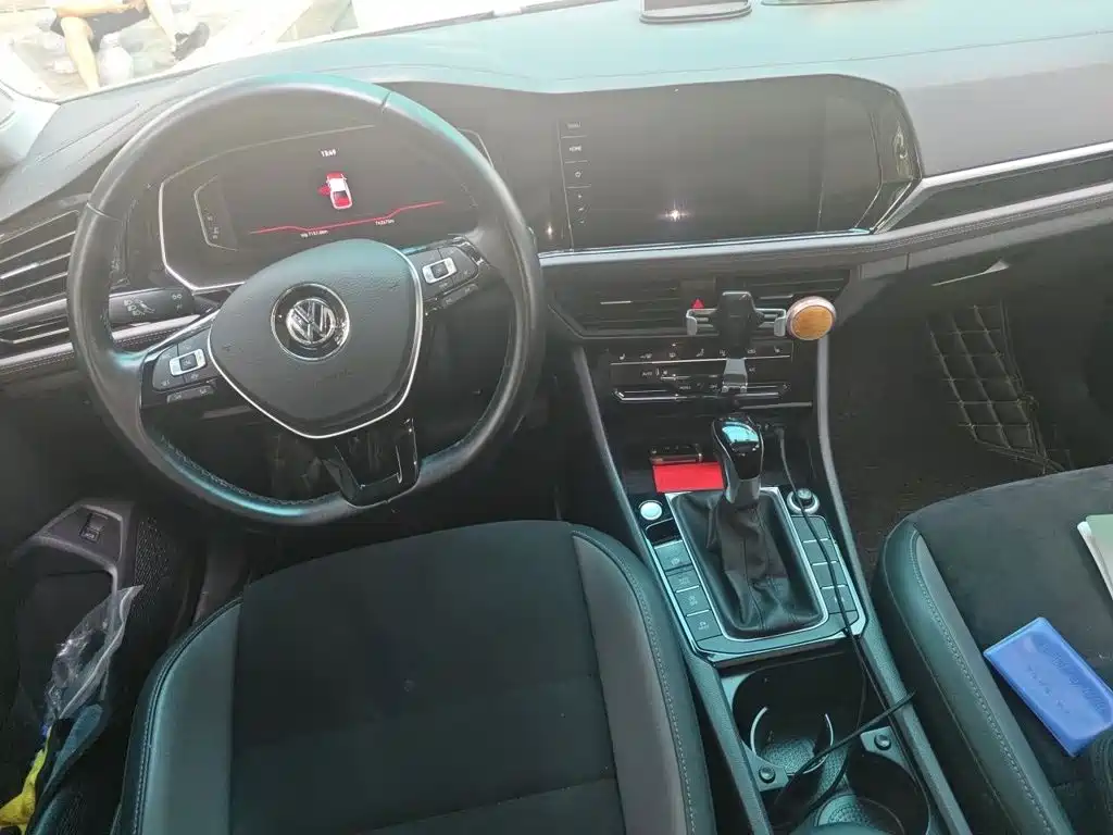 Photo 5 - Volkswagen Sagitar