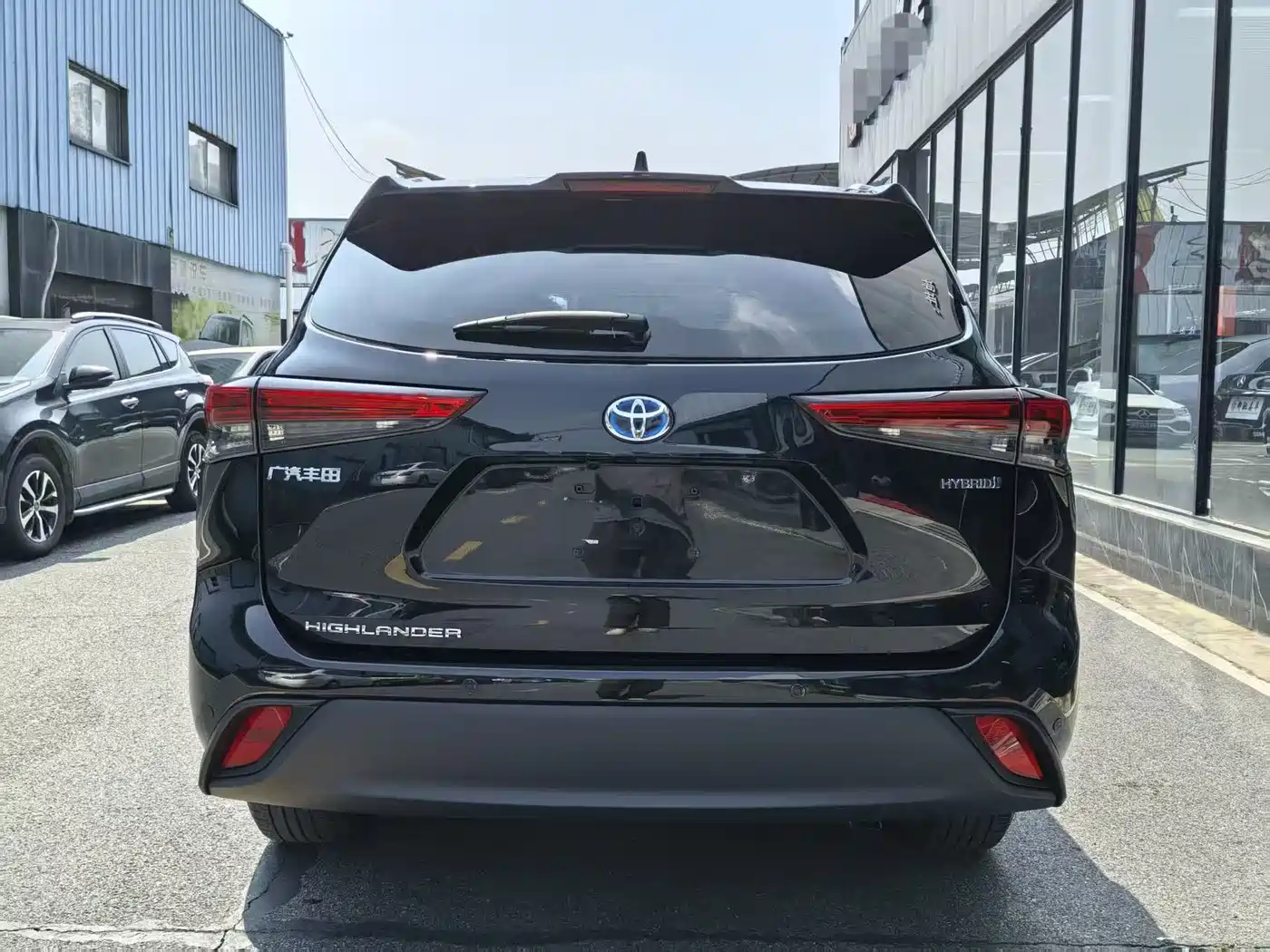 TOYOTA HIGHLANDER