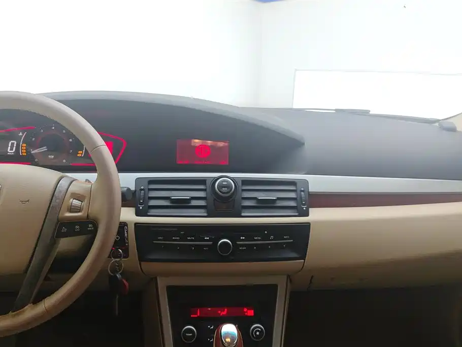 Roewe 550 2012 2012 550 1.8L Auto Value Edition