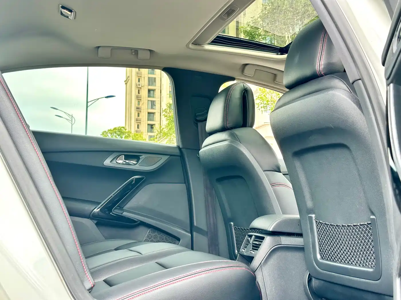 Peugeot 508 2013 2.0L 2nd Anniversary Auto Sunroof Classic Edition фото 27