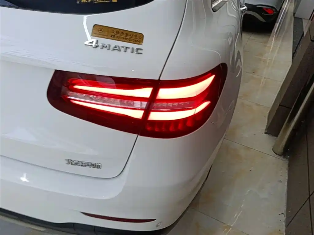 Mercedes-Benz GLC 2019 GLC 260 L 4MATIC Dynamic фото 8