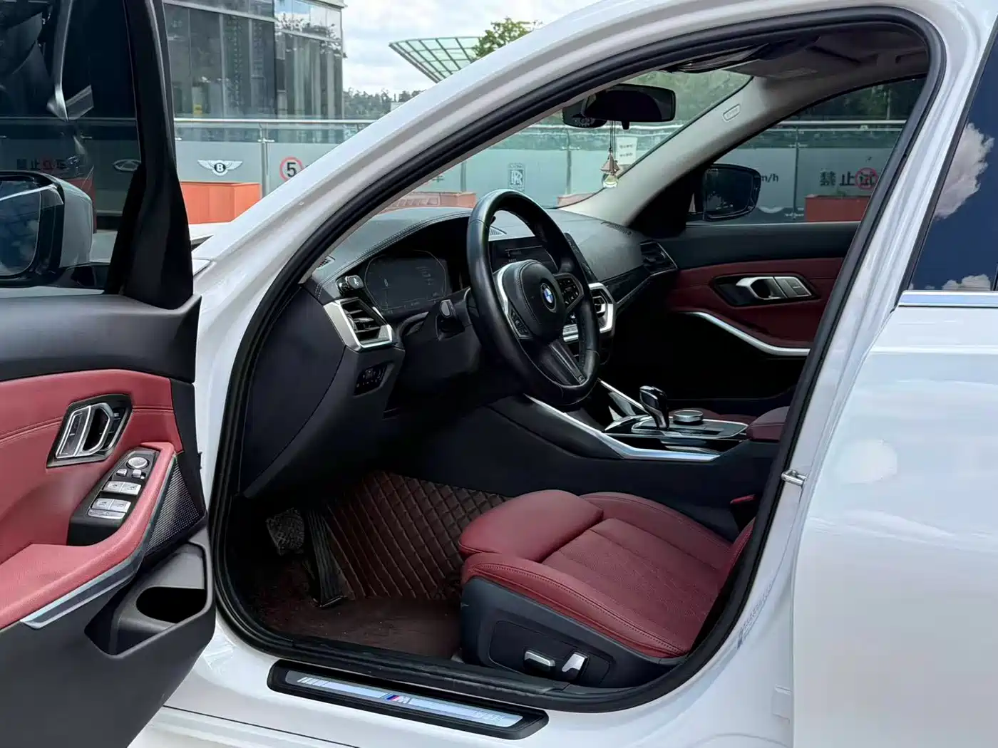 BMW 3-SERIES