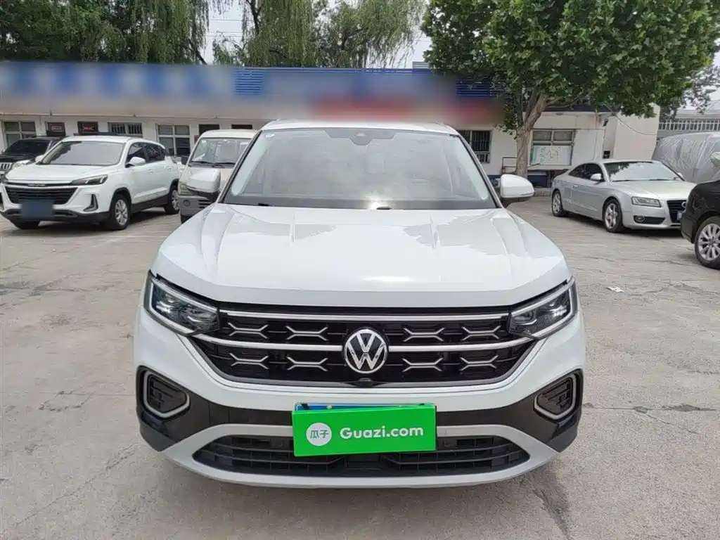 Volkswagen Tayron 2024 300TSI 2WD Luxury Plus Advanced фото 3