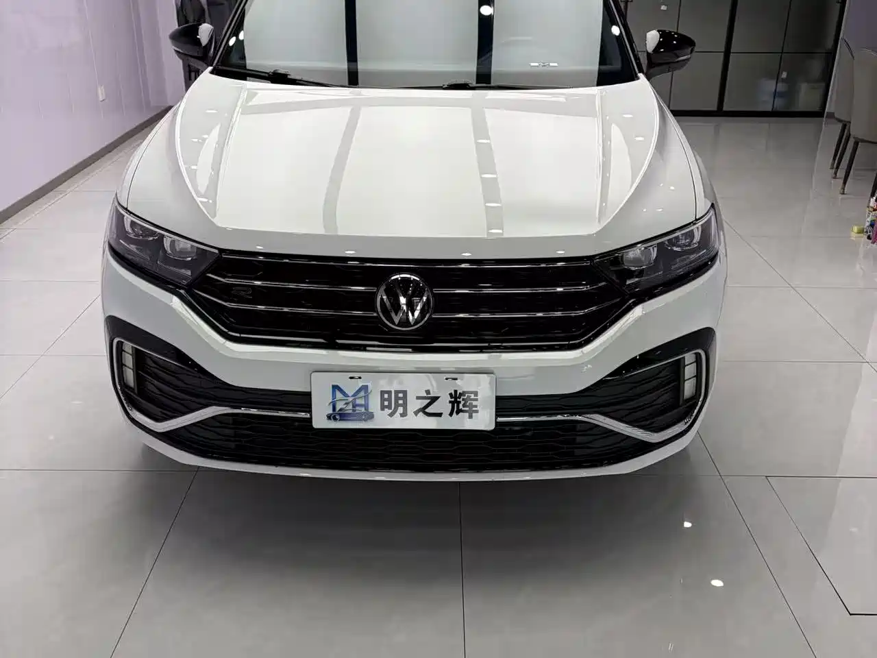 VOLKSWAGEN T-ROC EXPLORING SONGS