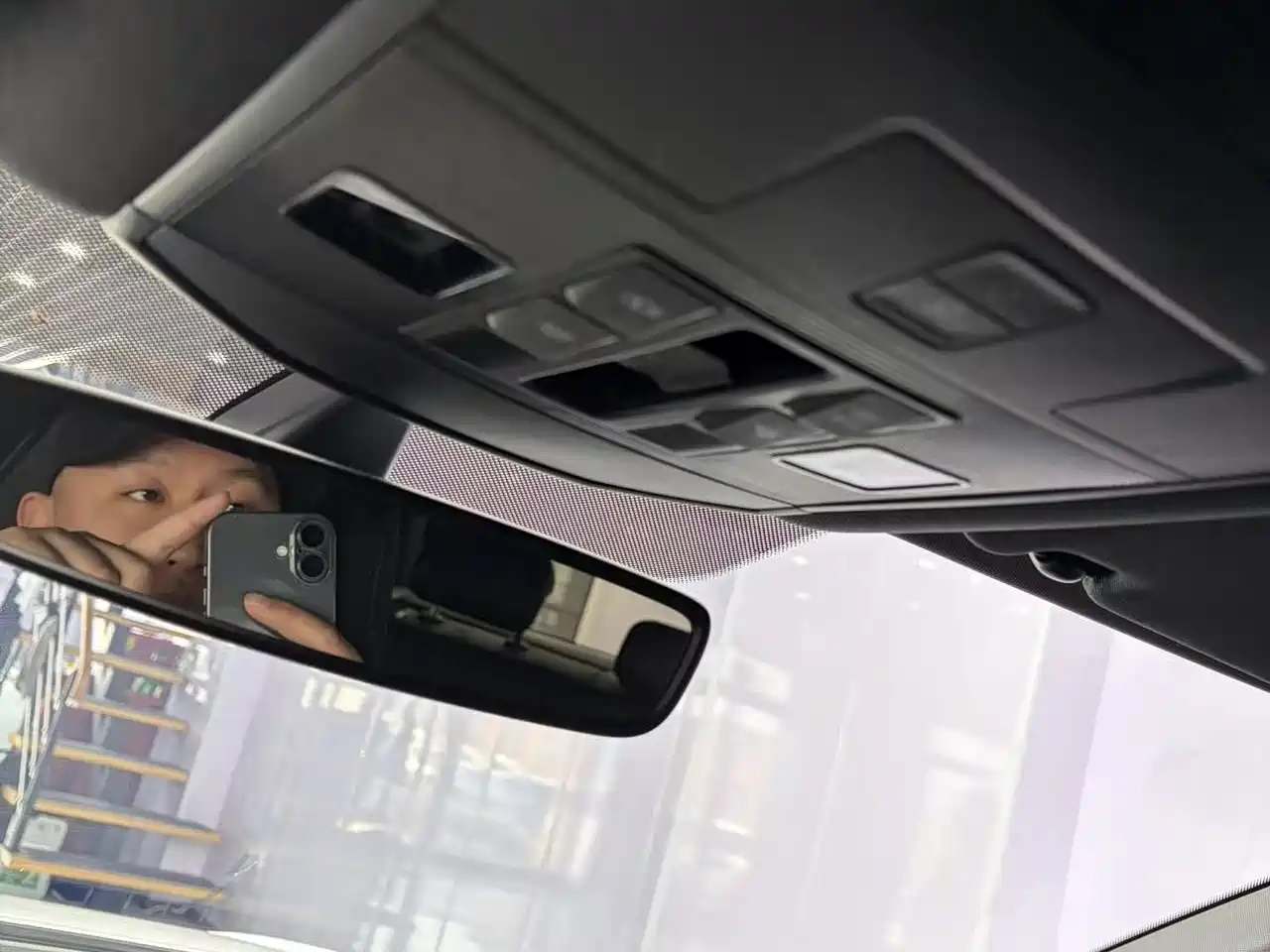 Volkswagen T-ROC 2022 280TSI DSG 2WD R-Line Pro PLUS фото 22