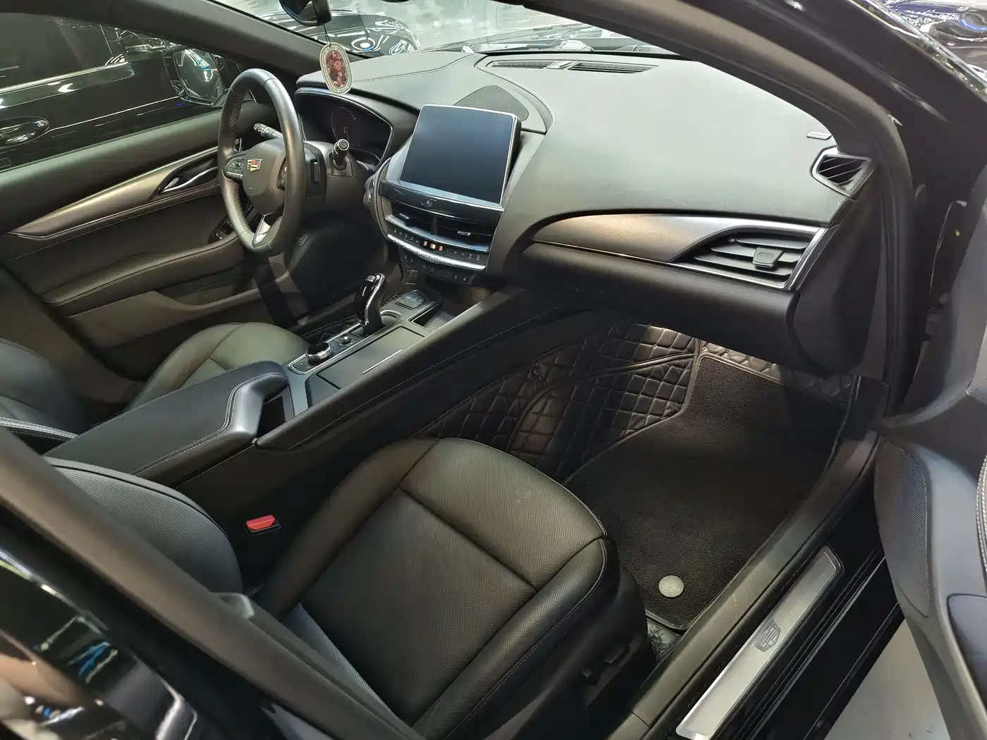 Cadillac CT5 2022 28T Luxury Edition фото 4