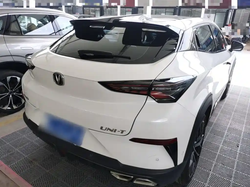 CHANGAN UNI-T