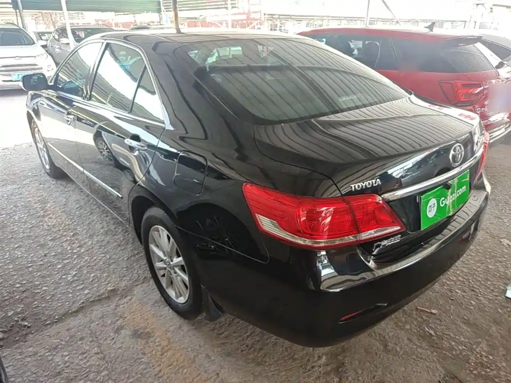 Toyota Camry 2013 200E Classic Elite Edition фото 5