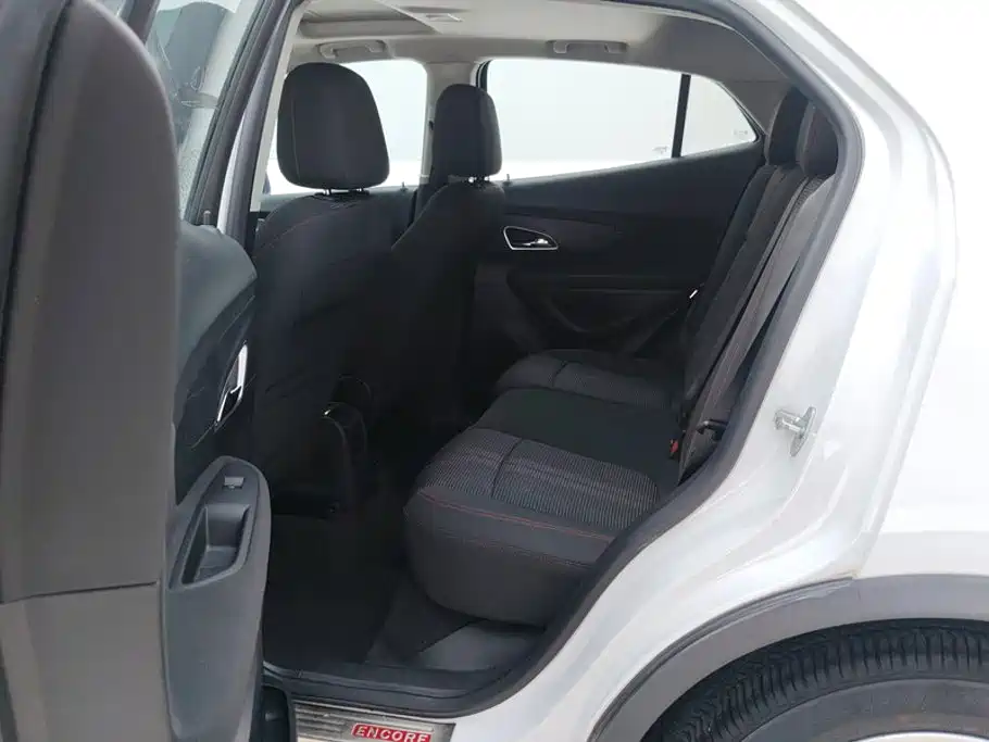 Фото 11 - Buick Encore