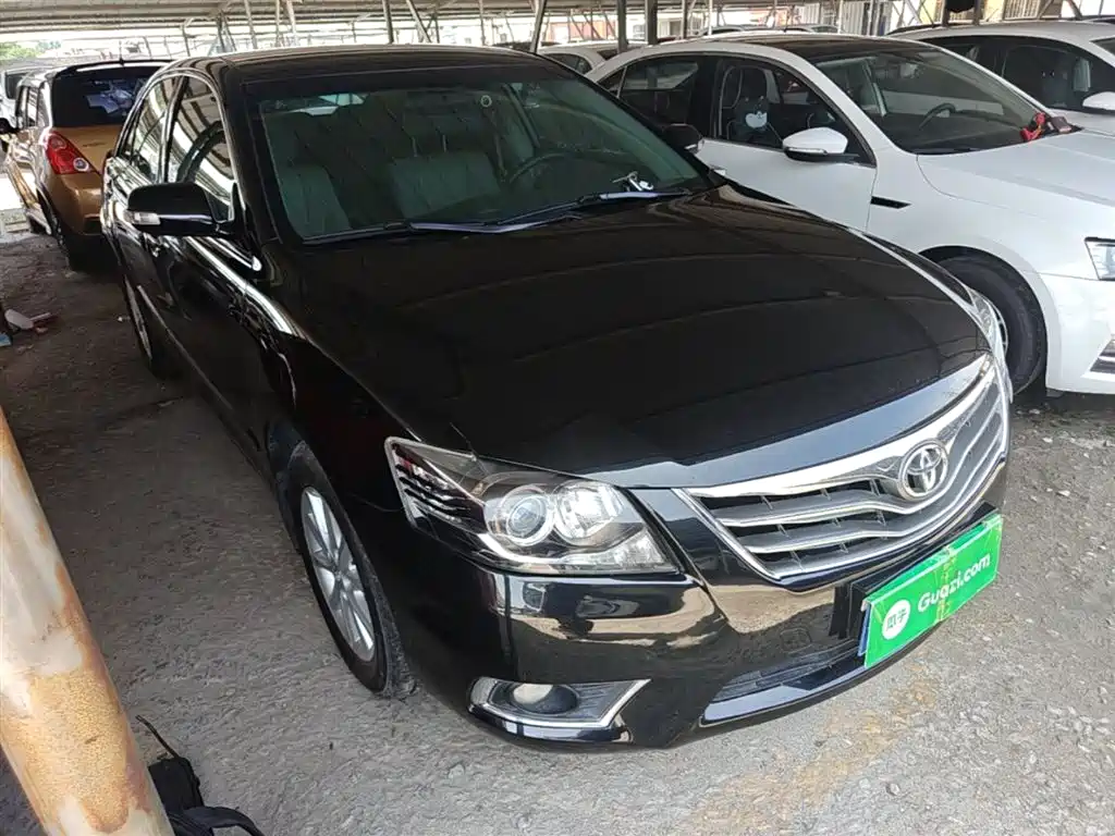 Toyota Camry 2013 200E Classic Elite Edition фото 4