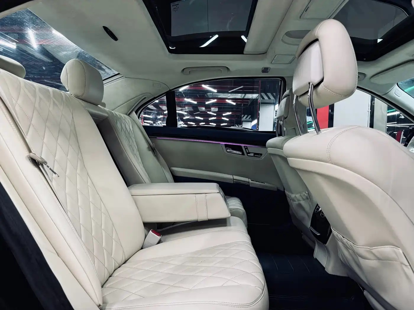 Mercedes-Benz S-Class 2008 S 300 L Premium фото 19