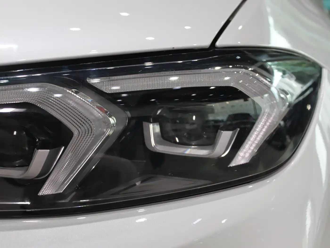 BMW i3 2024 eDrive 35 L фото 6