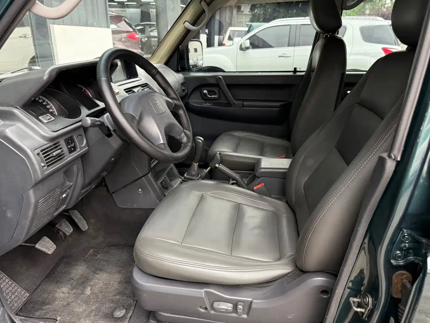 Leopaard Black King Kong 2014 2.4L Manual 4WD фото 4