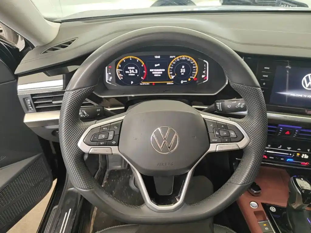 Volkswagen Passat 2025 2025 Outstanding 380TSI Starlight Dragon Soaring Edition