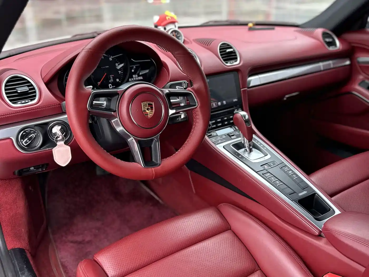 Porsche 718 2018 Cayman 2.0T фото 9