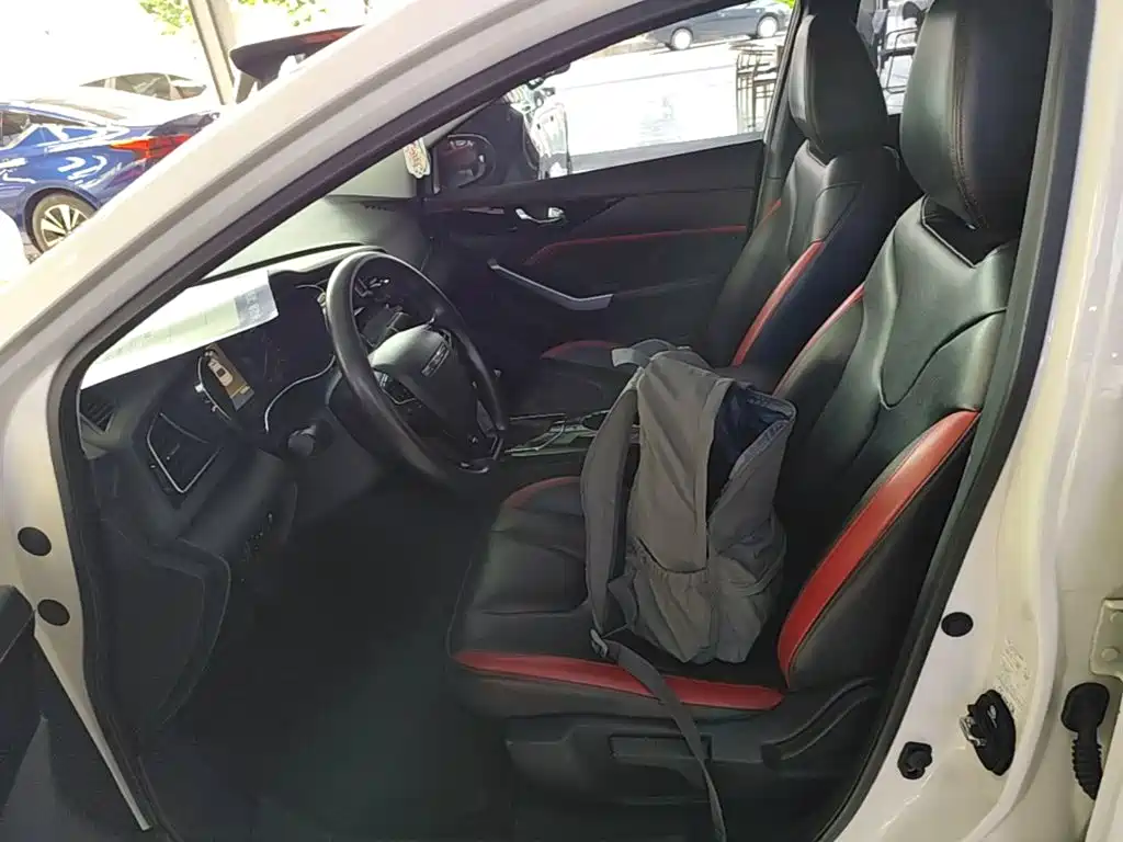 Venucia D60 2020 2020 1.6L XL CVT Delight Edition