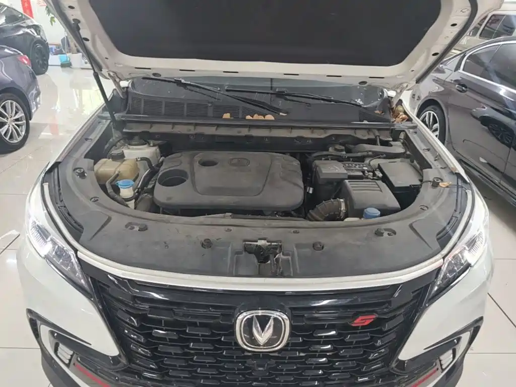 Changan CS85 COUPE 2021 2021 1.5T DCT Luxury